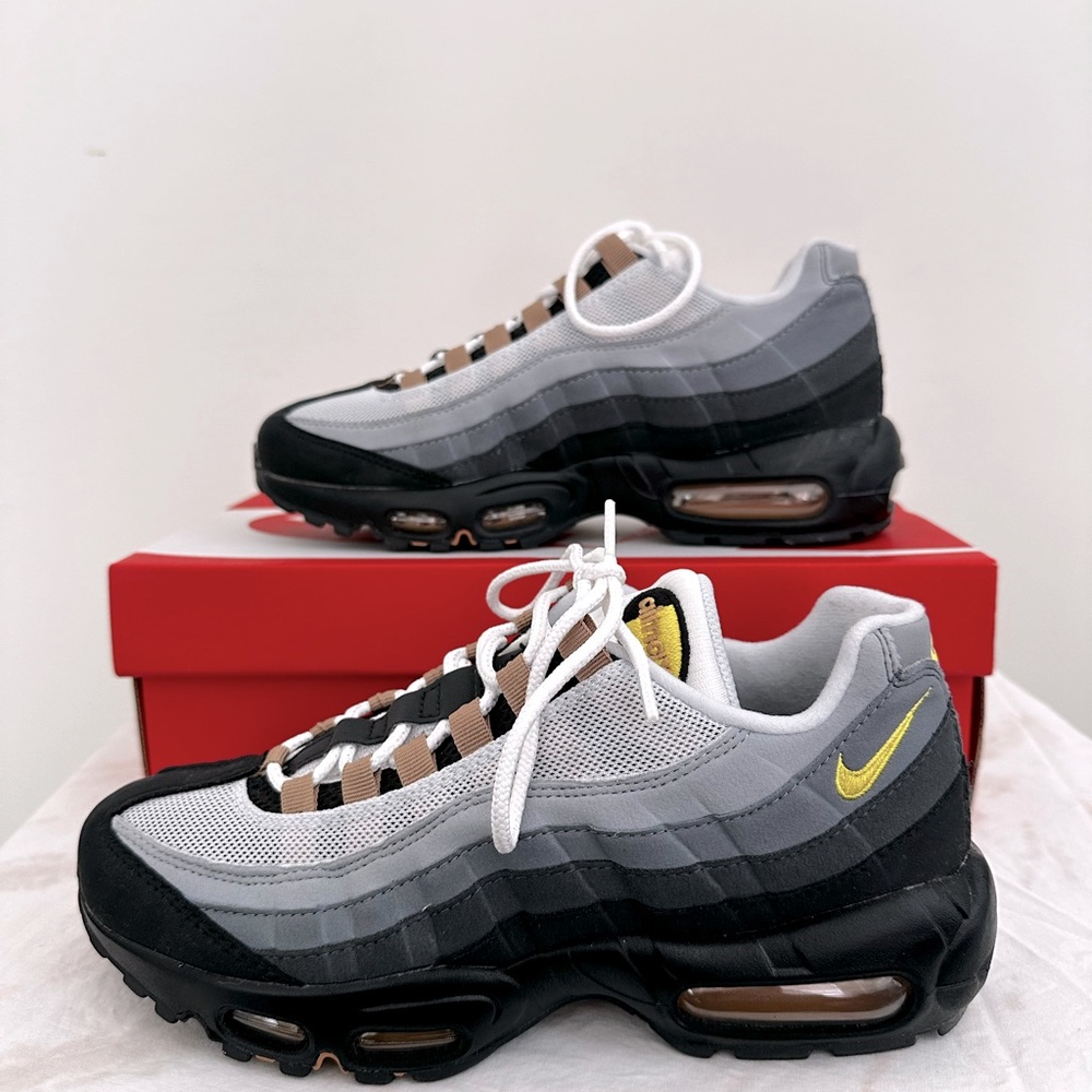Slightly Worn, Great Condition Nike Air Max 95